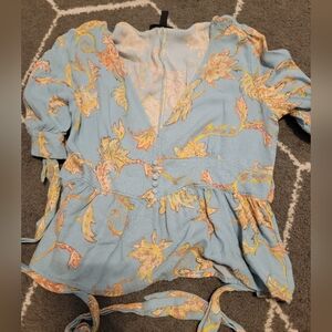 Jessica Simpson Blue Floral Top